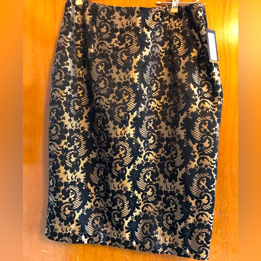 NWT Worthington Jacquard Gold and Black Damask Pencil Skirt Size 14